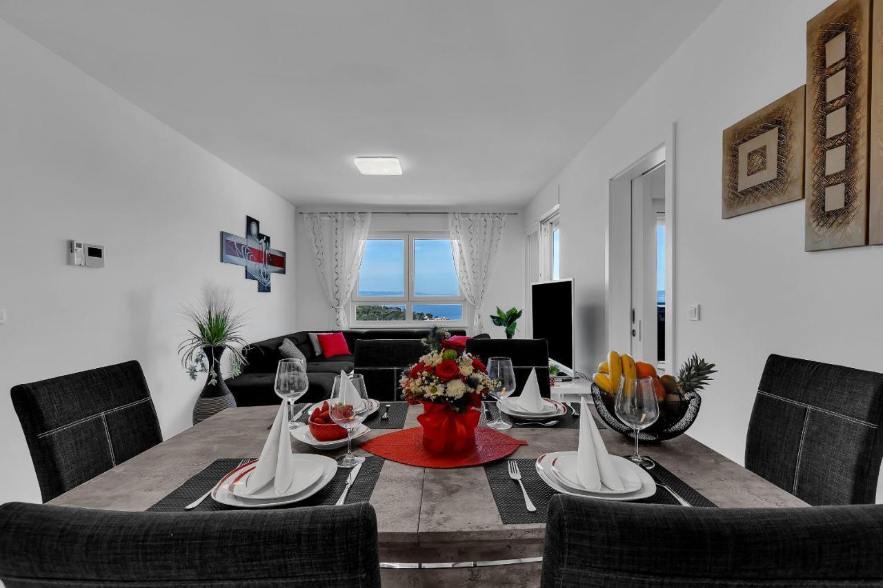 Apartment Navis, Sea View Makarska Eksteriør billede
