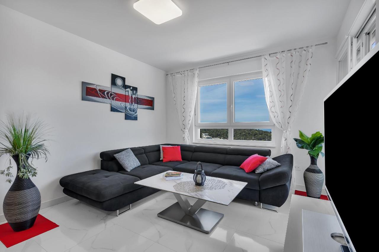 Apartment Navis, Sea View Makarska Eksteriør billede