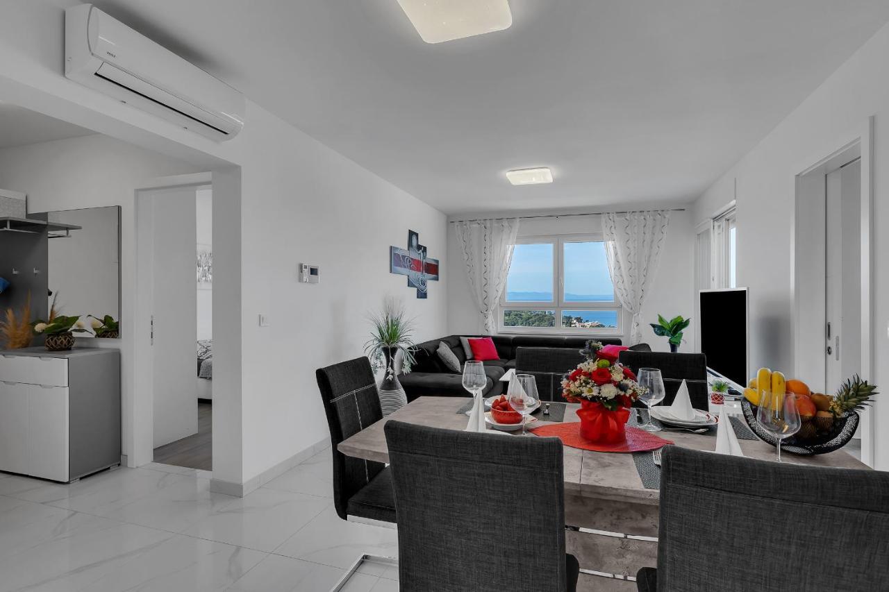 Apartment Navis, Sea View Makarska Eksteriør billede